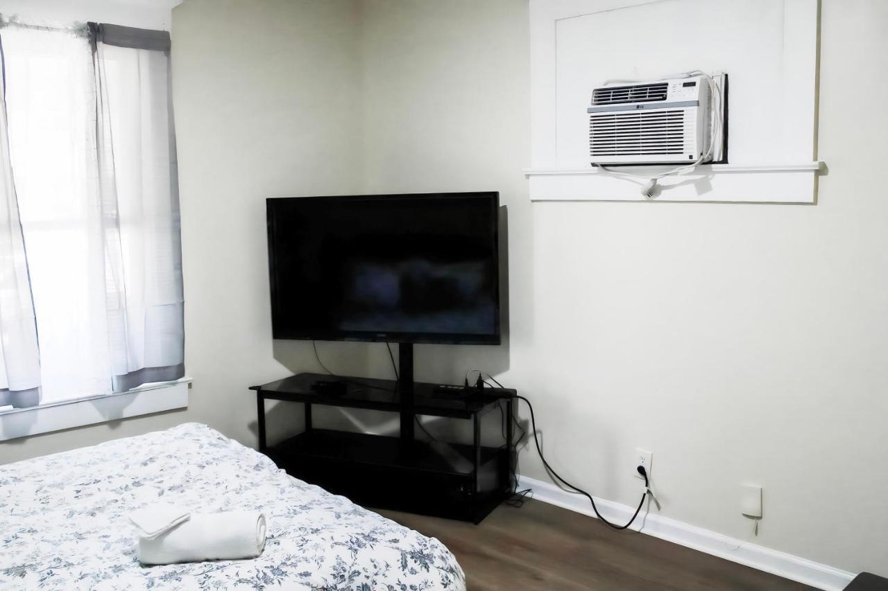 Cozy City Retreat Near Downtown Indianapolis- Private Bedroom Dış mekan fotoğraf